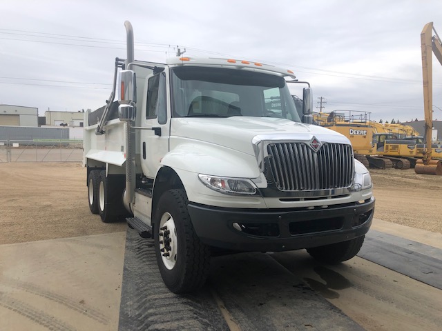 Tandem Dump and Trucks For Sale